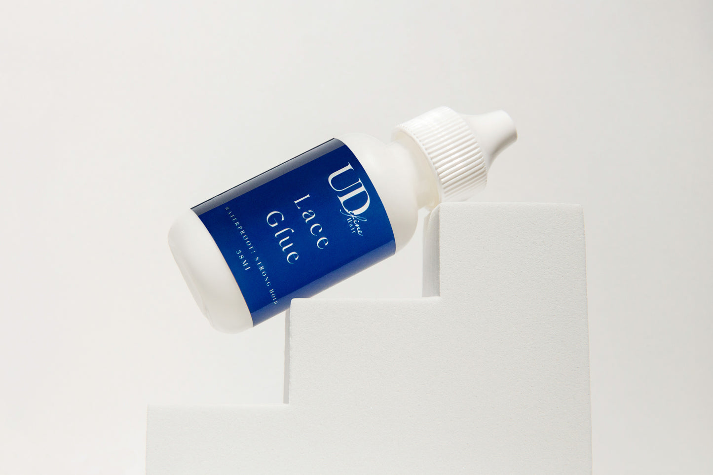 UD Extreme Hold Glue